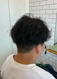 「大人かっこよく🐺」カット＋パーマ💐(ブリーチ、ストパー❌