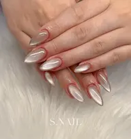 長さ出し マグネットネイル✨