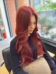 ブリーチ ＋ オンカラー🎨 ＋ 美潤トリートメント🫧