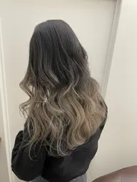 【️ デザインカラー 】🌼グラデーションカラー＋トリートメント🌼