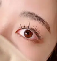 ブロウリフト(黄金比美眉wax脱毛+ご希望な方はメイク込)