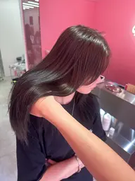 カット＋艶カラー