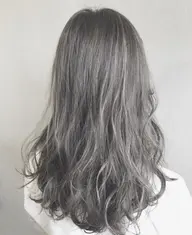 ✨外国人風✨透明感✨イルミナカラー+奇跡のトリートメントマイフォース✨