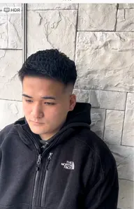 【土日、祝クーポン】メンズカット（フェード可）＋アイロンパーマ