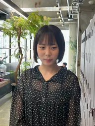 《新規クーポン》似合わせカット+前髪ストレート（前髪、顔周りの縮毛矯正）