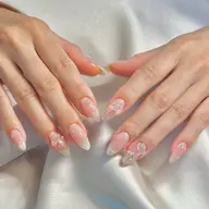 持ち込みデザインネイル💎1000円までパーツ無料(パラジェル)