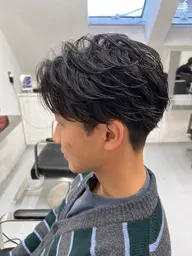 【カットパーマ🪽‪初回限定クーポン】メンズパーマ➕フェザーパーマ➕毛髪補修トリートメント