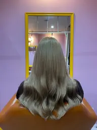 シールエクステ100枚+【地毛の長さを変えず/エクステを馴染ませ】カット¥19000