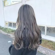 カット&ハイライトのWカラー(全体カラー込み)