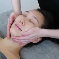 むくみや疲れに‼️頭蓋骨小顔矯正コース30分🪨🔨