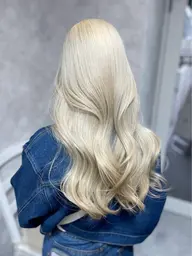 ♡🪐1日で明るく🪐【ブリーチありトリプルカラー➕ケアトリートメント】♡