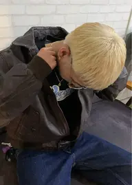 メンズカット＋ブリーチカラー＋トリートメント✨️