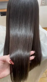 似合わせカット+自然な仕上がり艶髪ストレートパーマ+COTAトリートメント