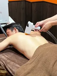 メンズ★LED脱毛✨️全身(顔orVIO)新規様限定価格🌼