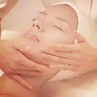 人気NO.1☆美肌フェイシャルで毛穴レス☆60分半額キャンペーン♡