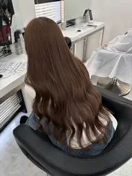 🤍U24限定🤍ダメージレスで海外ガールヘアに🤍ブリーチなしWカラー＋オリジナルトリートメント🤍