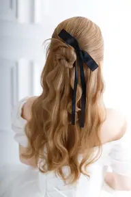 ヘアセット🎀結婚式参列やライブ参戦やイベントの前にいかがですか？💫