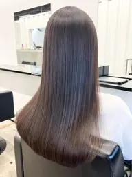 【ブリーチ縮毛✨】酸・中性ストレート➕髪質改善トリートメント‼️うるうるサラサラストレートに🩵