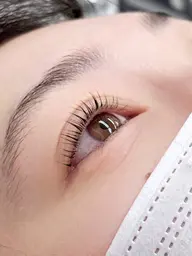 🩷3月期間限定🩷　　💫まつげパーマ💫コーティング付き😽　　初めての方も大歓迎🙆‍♀️♡