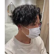 メンズカット＋ツイストパーマ (男らしく、シャープに)