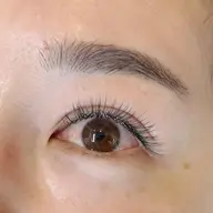 【LEDマツエク】上120本まで【フラットラッシュのみ/他店LED、バインド、ダブルフラットのオフ+500円】