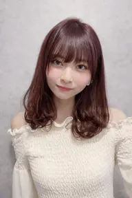 【新春🌸4月平日限定クーポン】カット + イルミナカラー + 1step ハホニコトリートメント / ¥5500