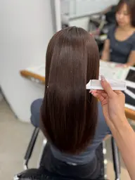 ❣️広がりやパヤパヤが気になる方へ❣️《髪質改善》中性ストレート