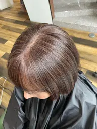 前髪矯正ストレート＋白髪ぼかしカラー＋トリートメント