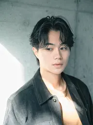 ‼️メンズ人気No.1メニュー‼️骨格補正カット＋眉カット🫧