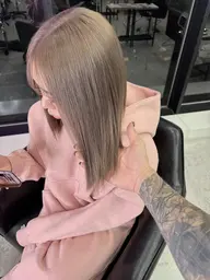 【🧑‍🎓ミニモ学割🧑‍🎓】ケアブリーチ+プレミアムカラー+カット+トリートメント