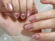 SNSで話題のハートマグネット ネイル￥8500
