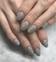 4／10まで‼️【オフあり・なし】ハンド💅🏻ワンカラー🍓パラジェル変更可[新宿西口徒歩5分]