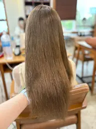 〈 ケアブリーチ使用 〉ブリーチありWカラー🤎 ＋ 艶トリートメント🧴🫧