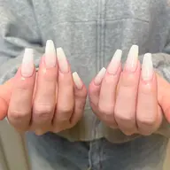 〖☁💜🐰初回オフ無料🐰🩵☁〗ワンカラーorラメグラ🌙100色以上のカラーバリエーション🌈