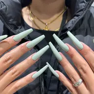 《オフなし》🎀チップスカルプ長さ出し　ワンカラーorラメグラコース🌟