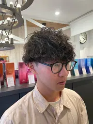 カット＋波巻きパーマ