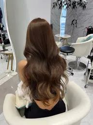 【セミロング・ロング限定🎀】カット＋カラー＋カスタムトリートメント