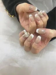 当日予約限定‼️💅フレンチorカラーグラデーション