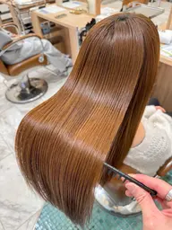 髪質改善トリートメント(シャンプーブロー込み)