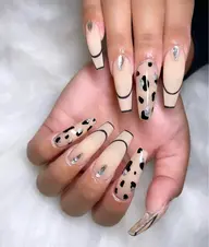 ⭐️アクリルスカルプ　アート放題🎵オフ別途