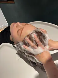 【ヘッドスパ付き】似合わせカット＋ヘッドスパ20分