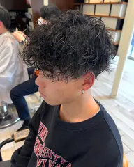 《メンズ限定》カット＋ハードパーマ＋ケアスチーム