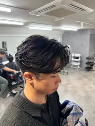 【束感が作りやすい‼️】韓国風センターパート🇰🇷（メンズカット）＋フェザーパーマ🪽