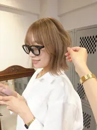 【ブリーチ1回 】ブリーチ+カット+フルカラー+ケアトリートメント✨カラーより明るく透け感を出したい方はこちら⭐︎