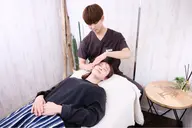 【小顔矯正 & フェイシャル/50分】頭皮から引き上げほほえらスッキリ!!¥11,000