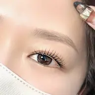 まつ毛パーマ パリジェンヌ 根本しっかり上げたい 目を大きく見せたい♪