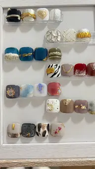 初回ソフトジェル付け替えオフ無料✨フット選べるデザインコ-ス