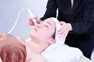 【毛穴の奥から徹底洗浄】顔全体ハイドラ毛穴洗浄フェイシャル 初回9480円