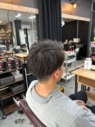 【清潔感UP】⤴️似合わせメンズシャンプーカット＋美眉カット