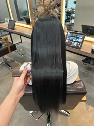 《2回目以降メニュー》カット➕艶髪縮毛矯正➕1stepトリートメント✨🫧